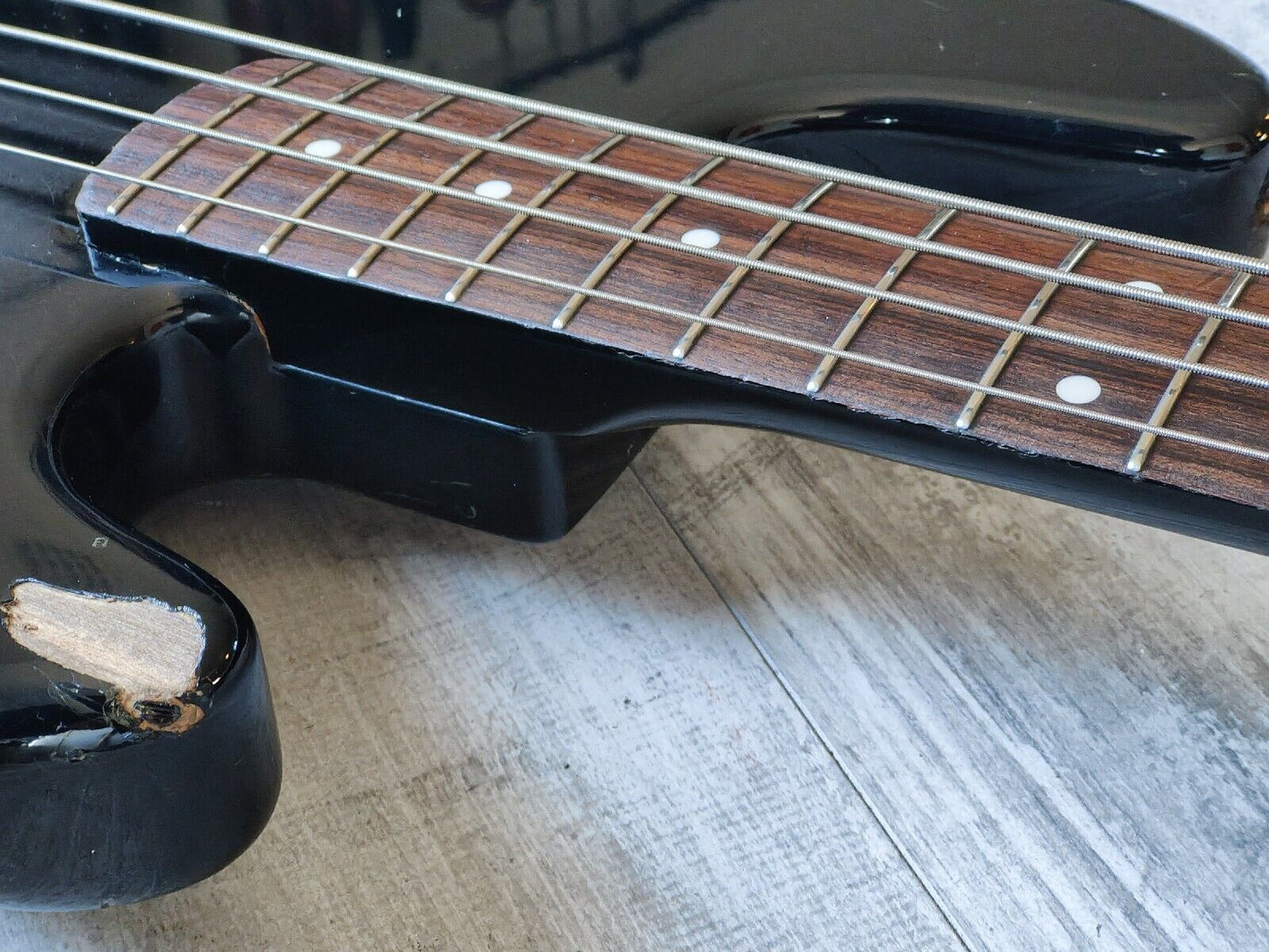1995 Fender Japan "Jazz Bass Special" (Black)