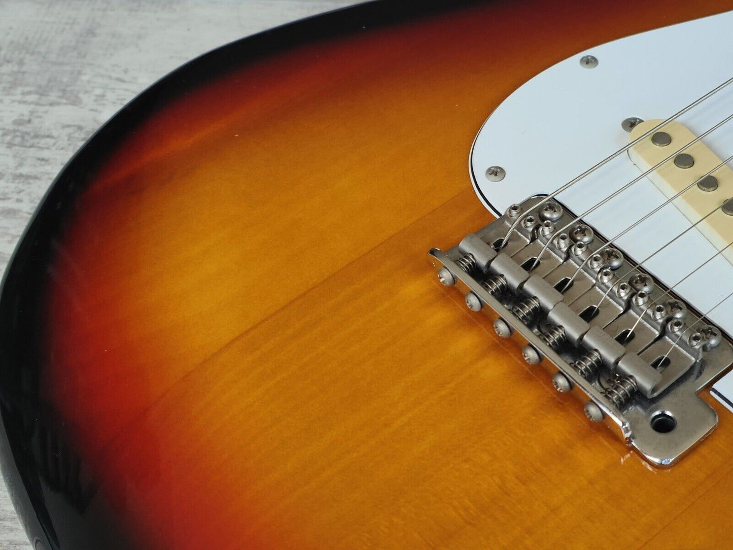2012 Fender Japan ST-STD Stratocaster Standard (Sunburst)