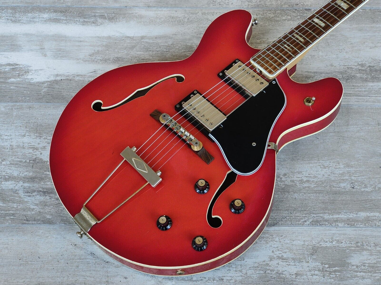 1970's Guyatone (by Matsumoku) SG-28 Hollowbody Guitar (Cherry Red)