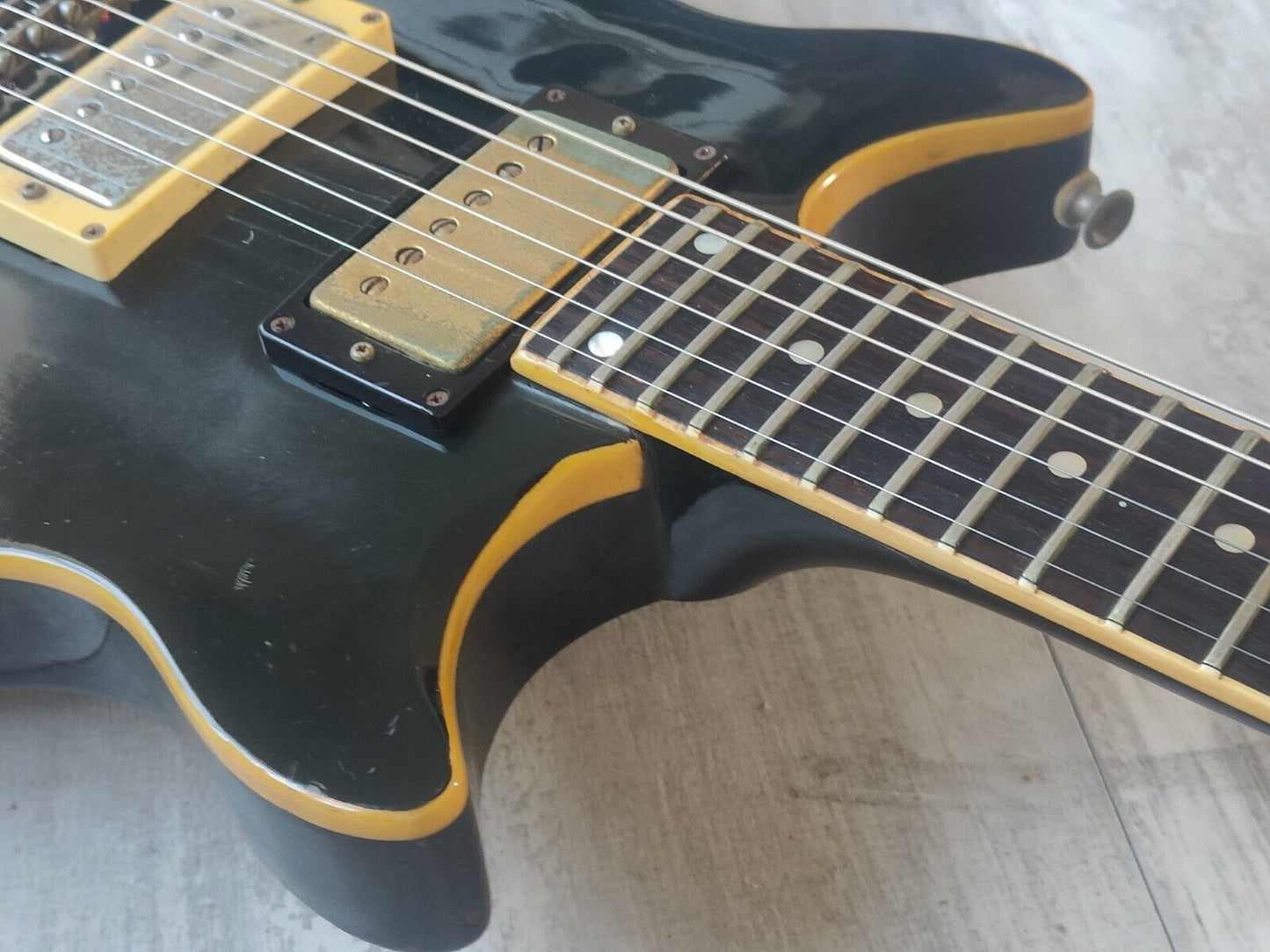 1977 Greco Japan MR-800 "Mick Ralphs" Double Cutaway (Black)