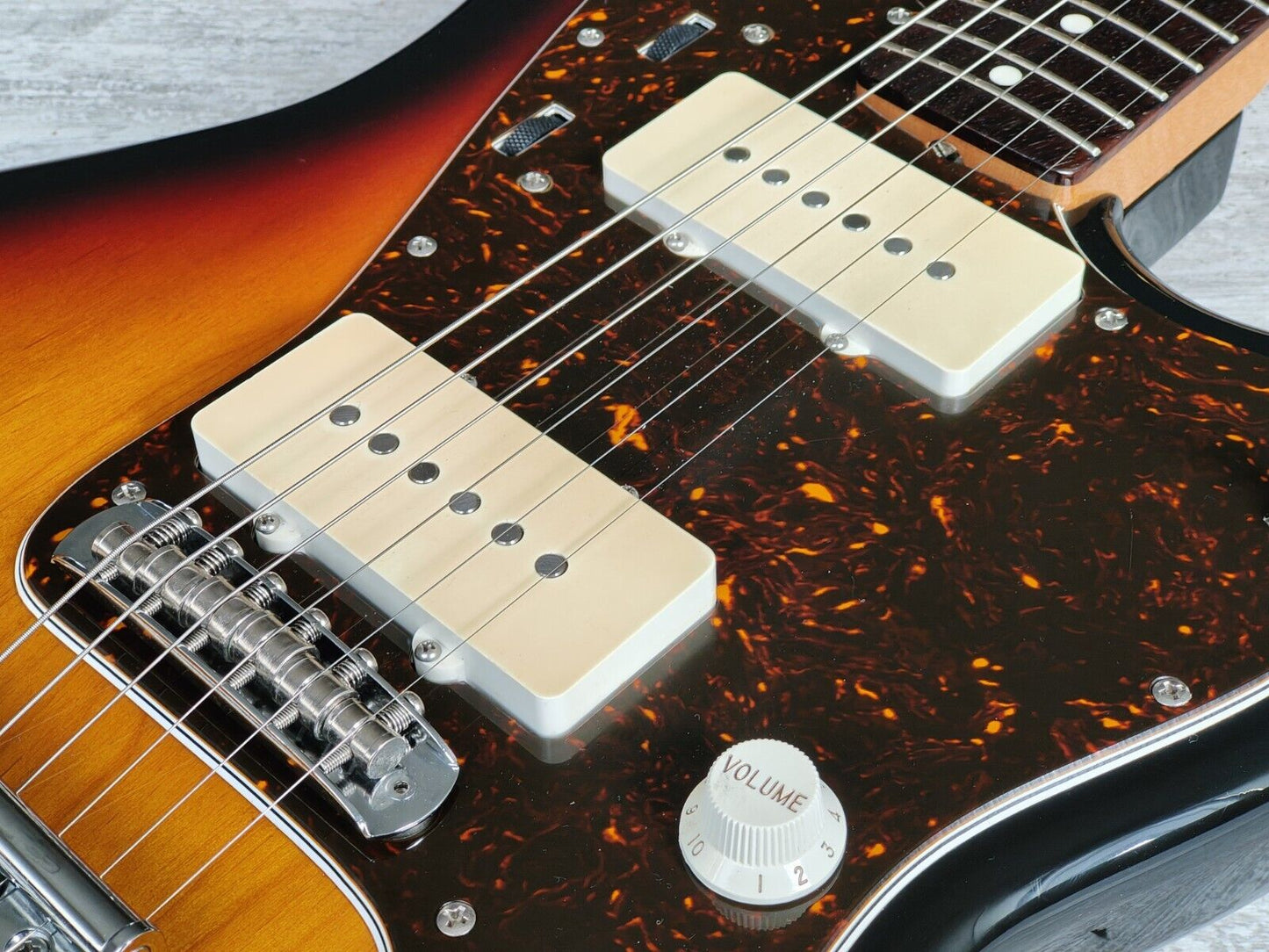 2012 Fender Japan JM66 '66 Reissue Jazzmaster (Sunburst)